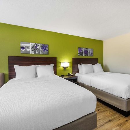 Sleep Inn & Suites Salina I-135 Eksteriør bilde