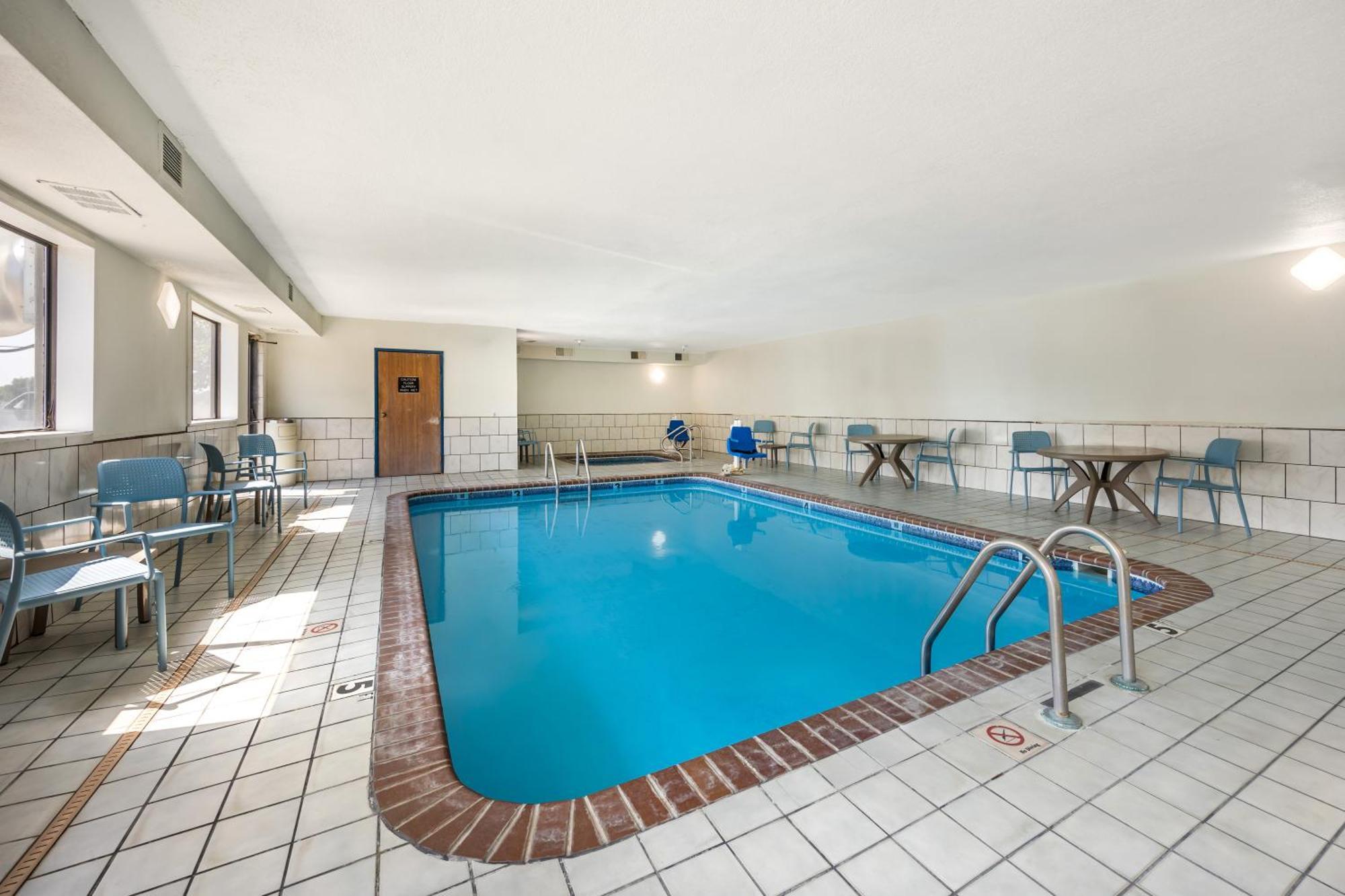 Sleep Inn & Suites Salina I-135 Eksteriør bilde